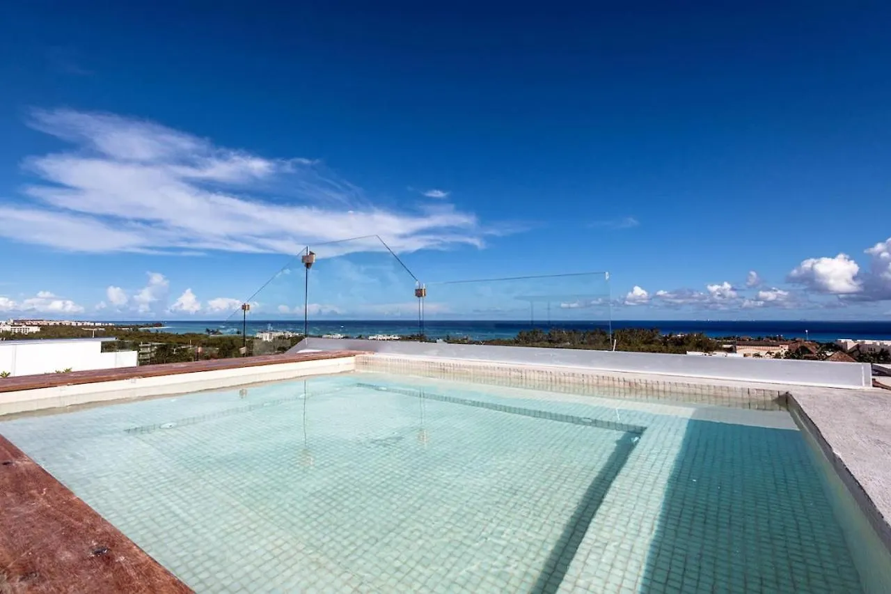 Chhavi Luxury 1 Bdrm Great Ocean View From Roof Apartment Playa del Carmen Mexico